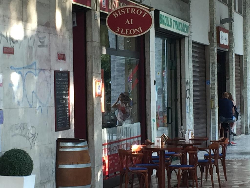 La Calle Veneziana Villa Mestre Luaran gambar